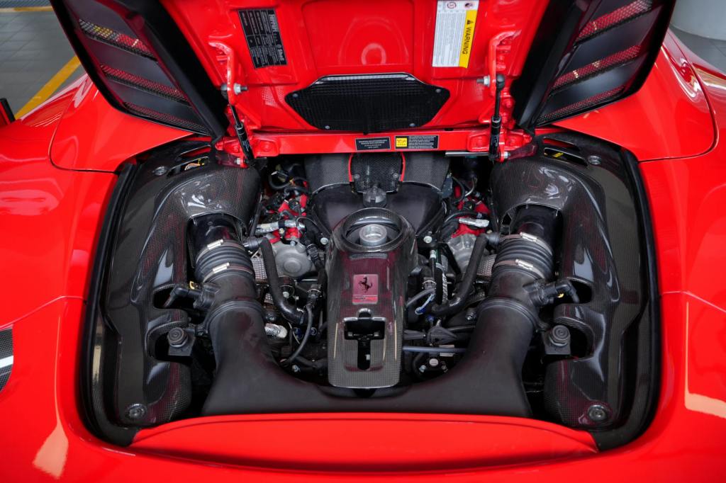 Top 5 Essential Car Maintenance Tips to Keep Your Vehicle Running&nbsp;Smoothly